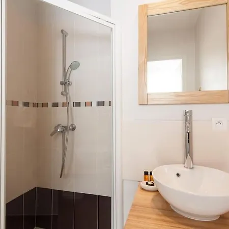 公寓 C065-chic And Modern Apt With Terrace - La Croisette 戛纳