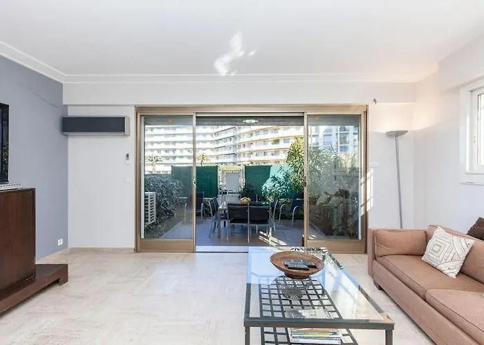Appartement C065-chic And Modern Apt With Terrace - La Croisette Cannes